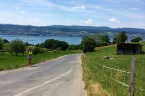 开云中国-“缆绳滑水：东桃花岛赛场呈现全新水上运动魅力”